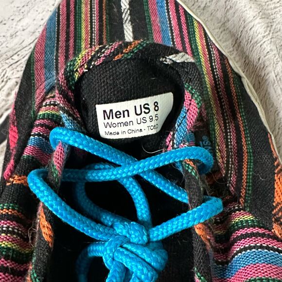 Vans Men’s or Women’s Colorful Striped Sneakers, Size 8, Pre-owned - Picture 8 of 8